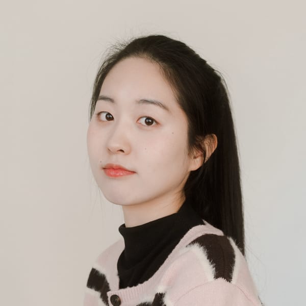 우아현 작가